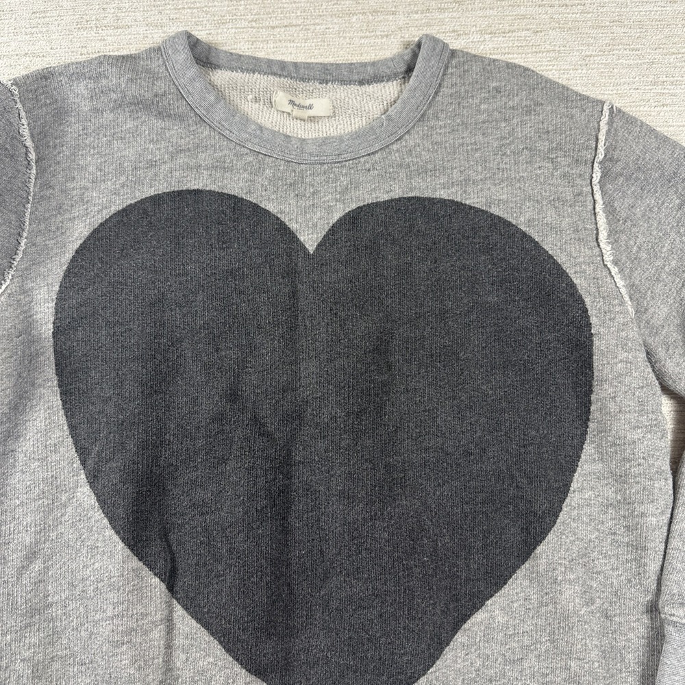 Madewell Heart Sweatshirt Gray Minimalist Scandi Pullover Women's Small Cozy